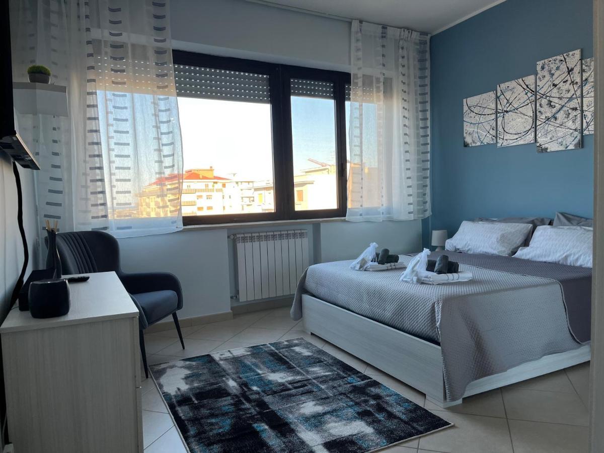 Casa Manthone - Luxrental Apartments Пескара Экстерьер фото